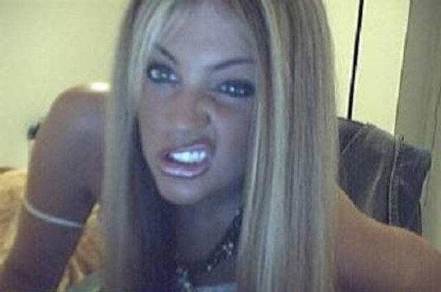 What's the name of this porn star?
