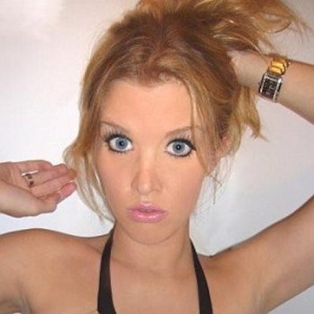 What's the name of this porn star?
