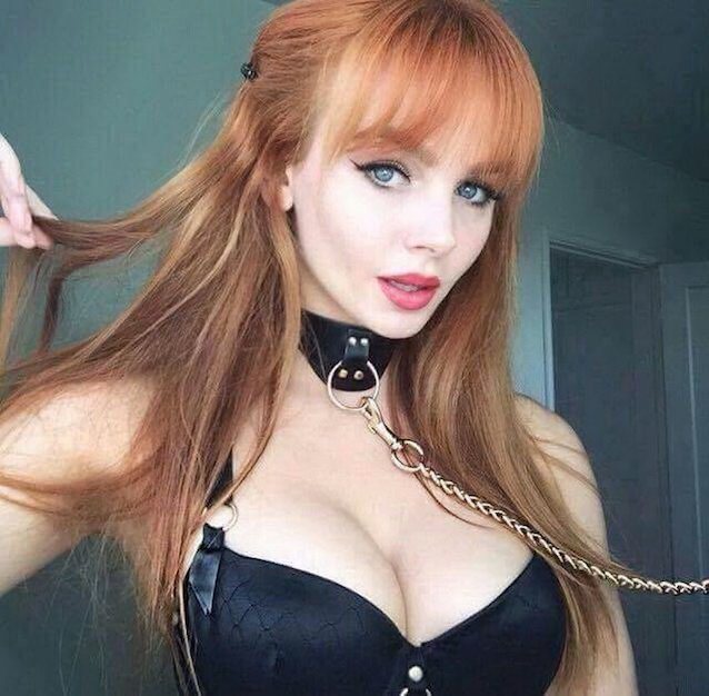 What's the name of this porn star?