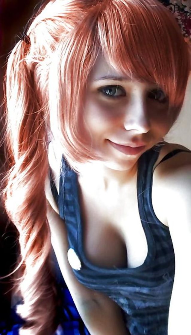 What's the name of this porn star?