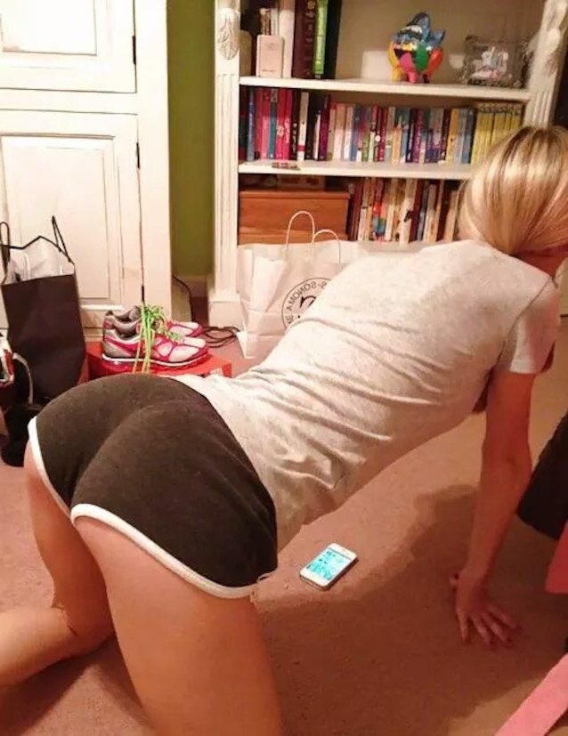 What's the name of this porn star?