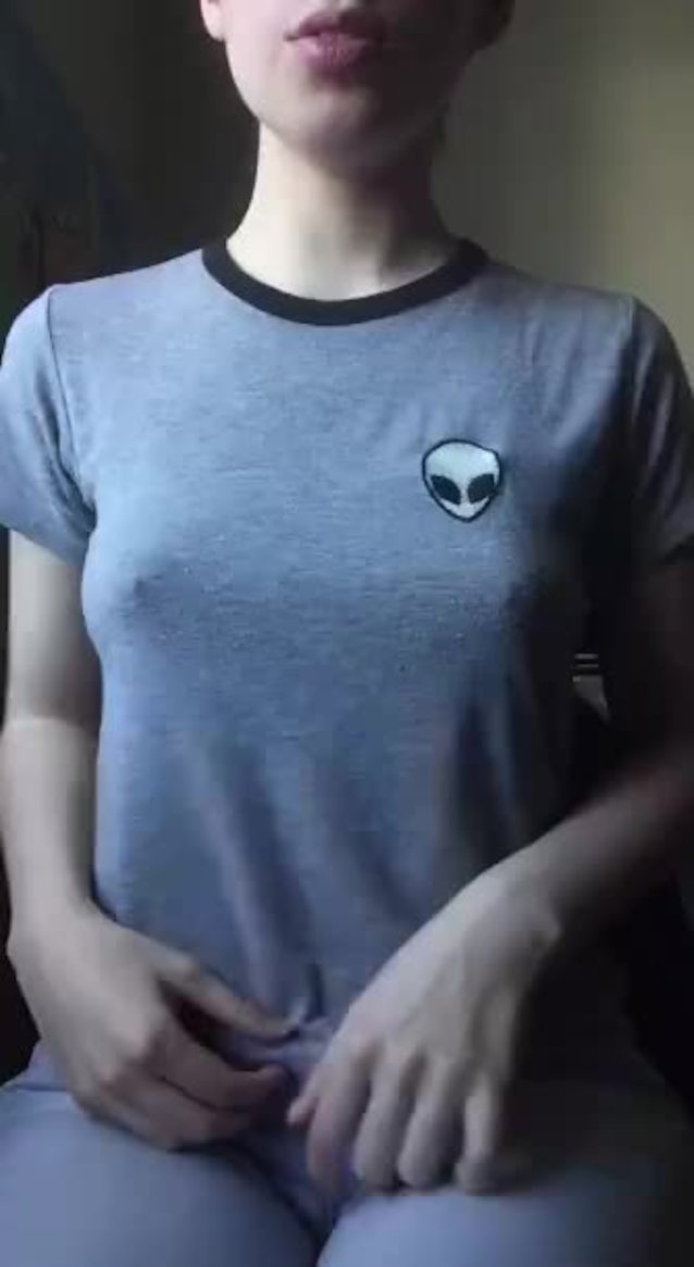 What's the name of this porn star?