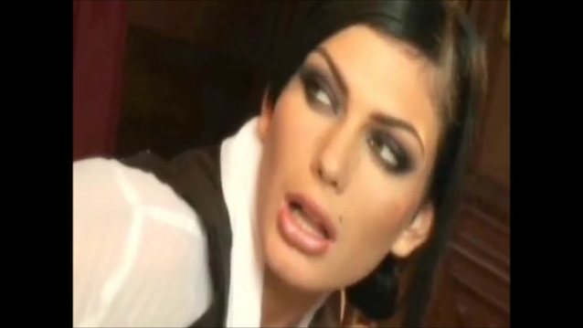 What's the name of this porn star?