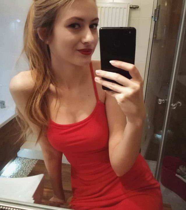 What's the name of this porn star?