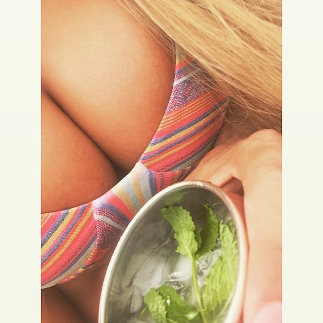 busty boobs