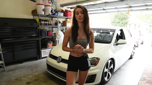 What's the name of this porn star?