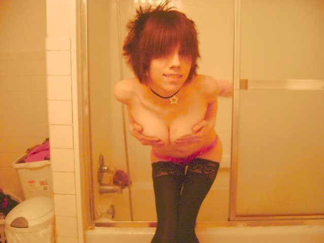 What's the name of this porn star?