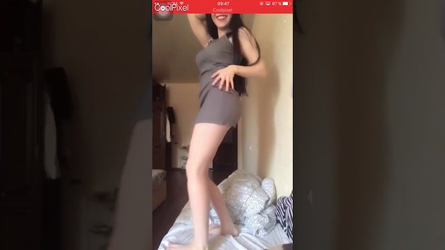 What's the name of this porn star?