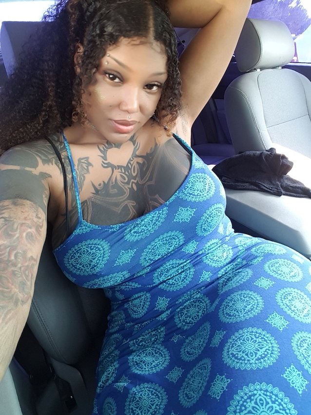 What's the name of this porn star?