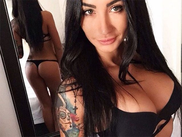 What's the name of this porn star?