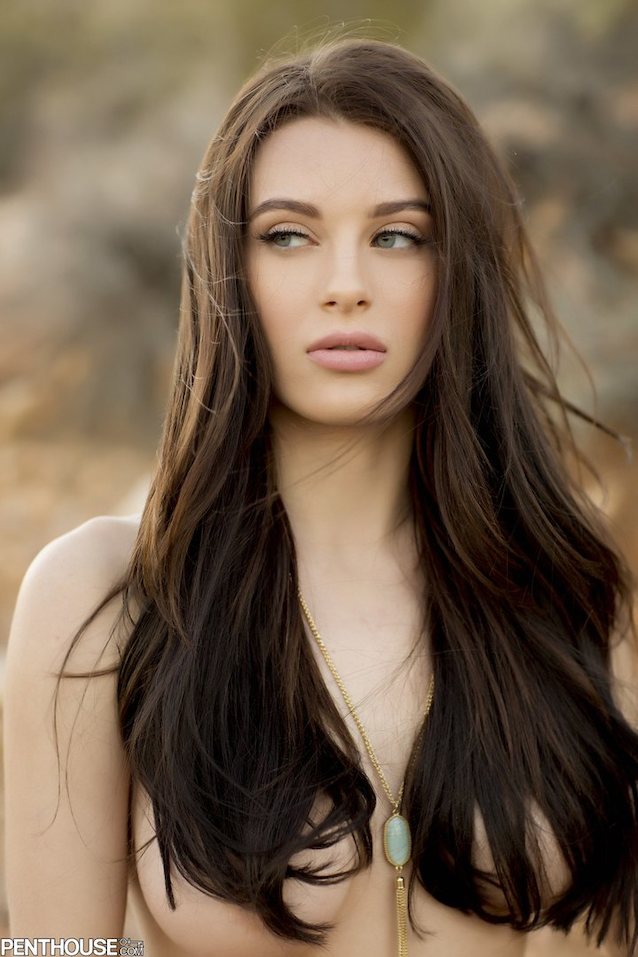 What's the name of this porn star?