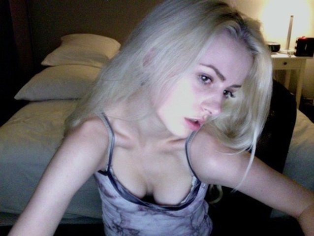 Name and more pics of her?