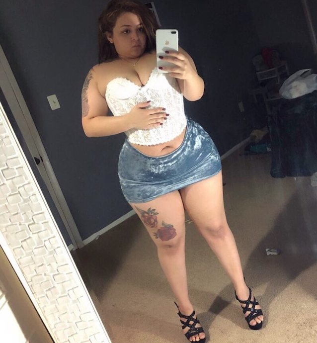 What's the name of this porn star?
