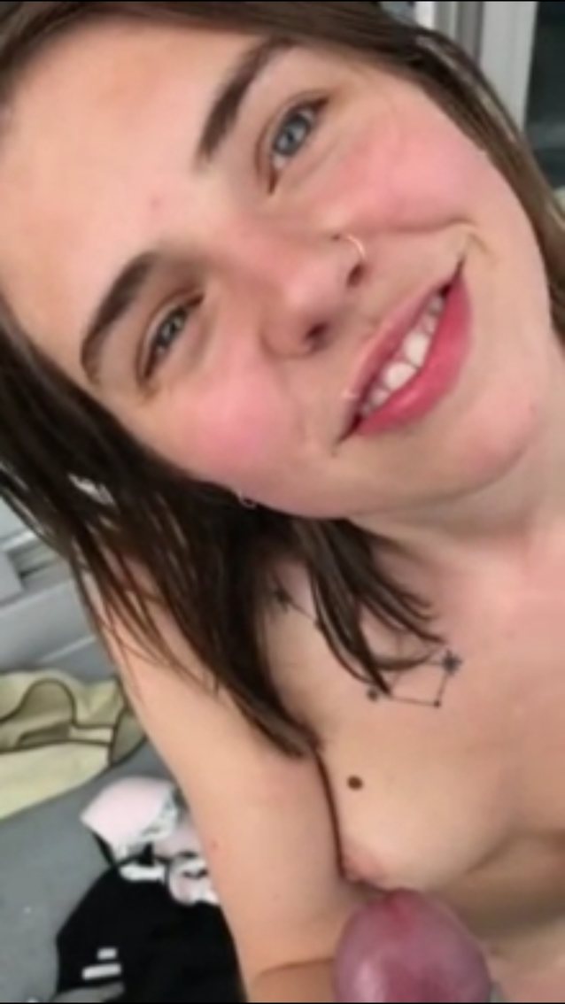 What's the name of this porn star?