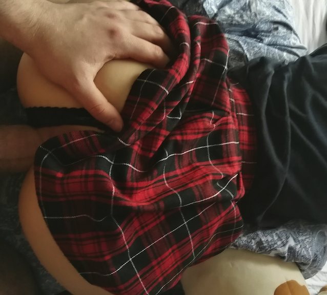 More pics and name?