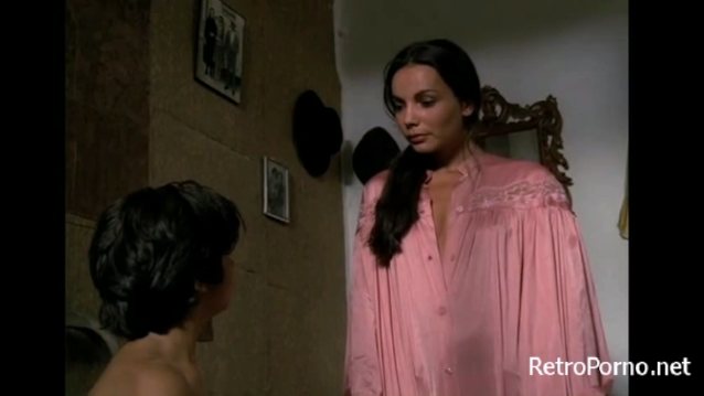 What's the name of this porn star?