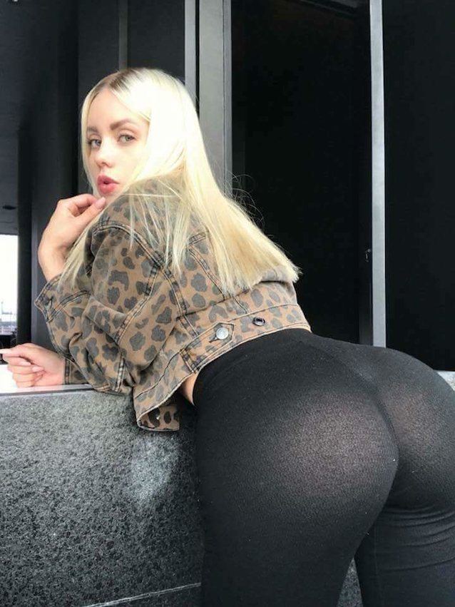 What's the name of this porn star?