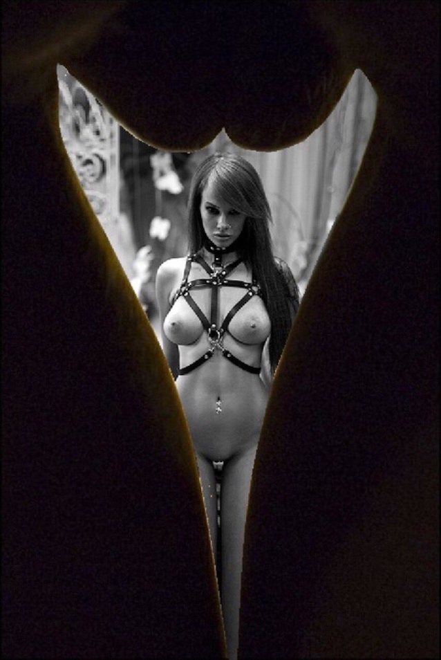 What's the name of this porn star?