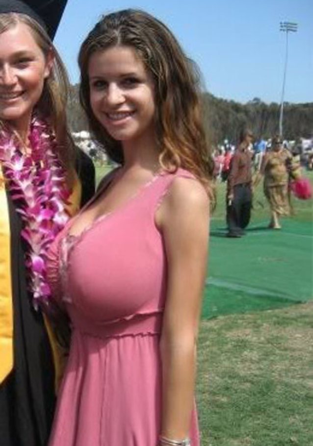 What's the name of this porn star?