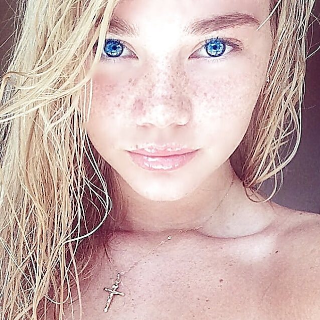 lips blueeyes freckles