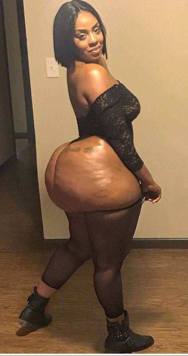 Big Booty Big Tits Ebony