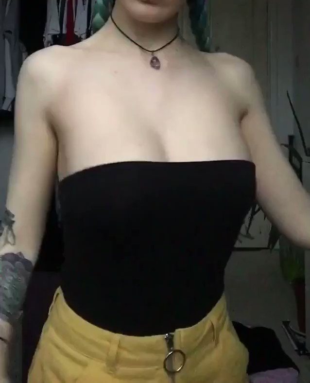 twitter, camgirl, amateur, big tits, tattoo