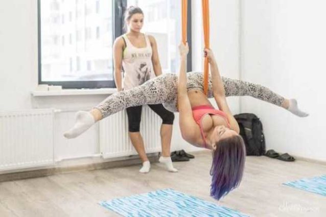 flexible, yoga pants, arobatics