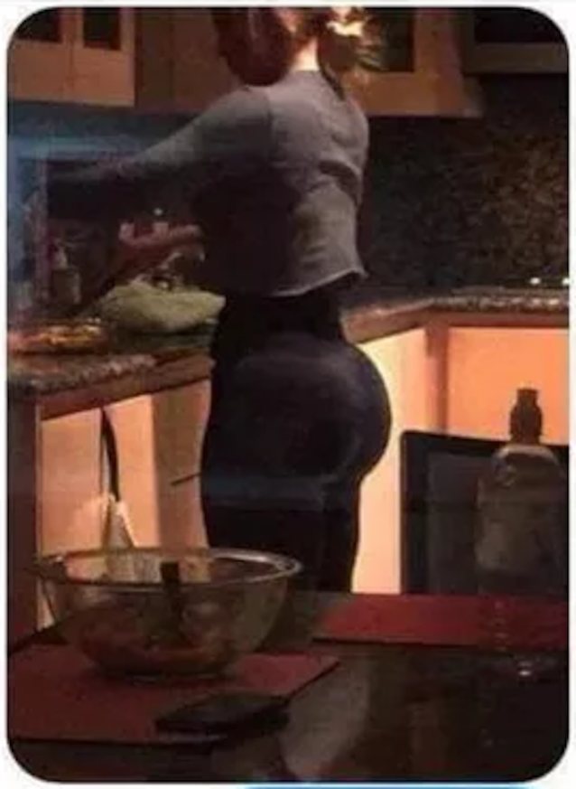 big ass, bubble butt, blonde, cooking, kitchen