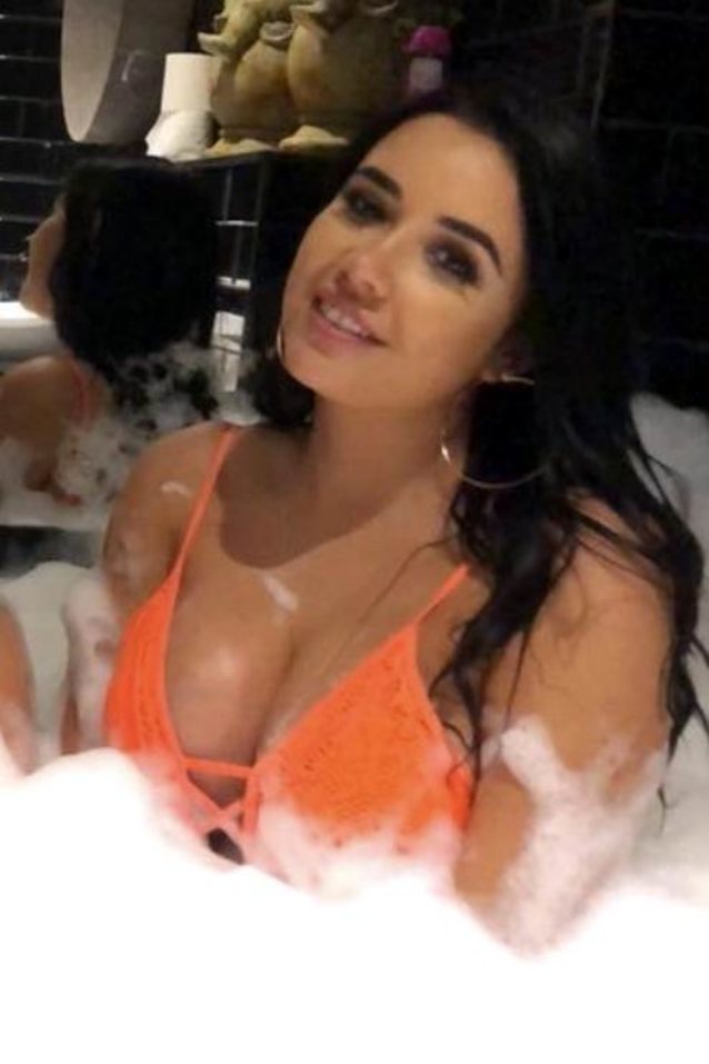 bikini, bath, brunette, orange, earrings