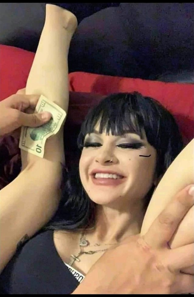 pornstar, big tits, his holding money, her smile