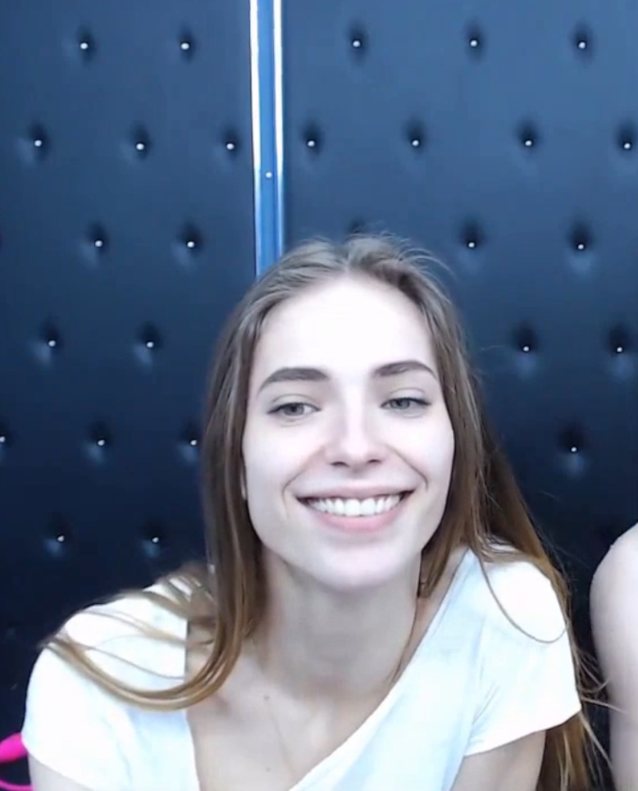 camgirl amateur webcam