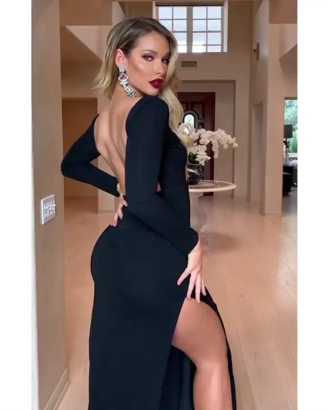 big ass brunette hot