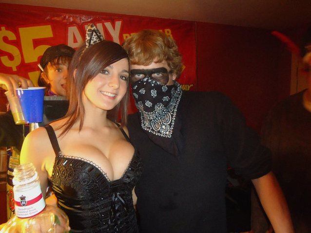 brunette bit tits cleavage
