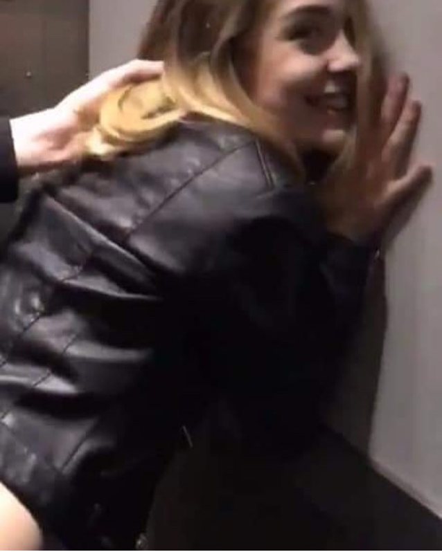 teen blonde amateur