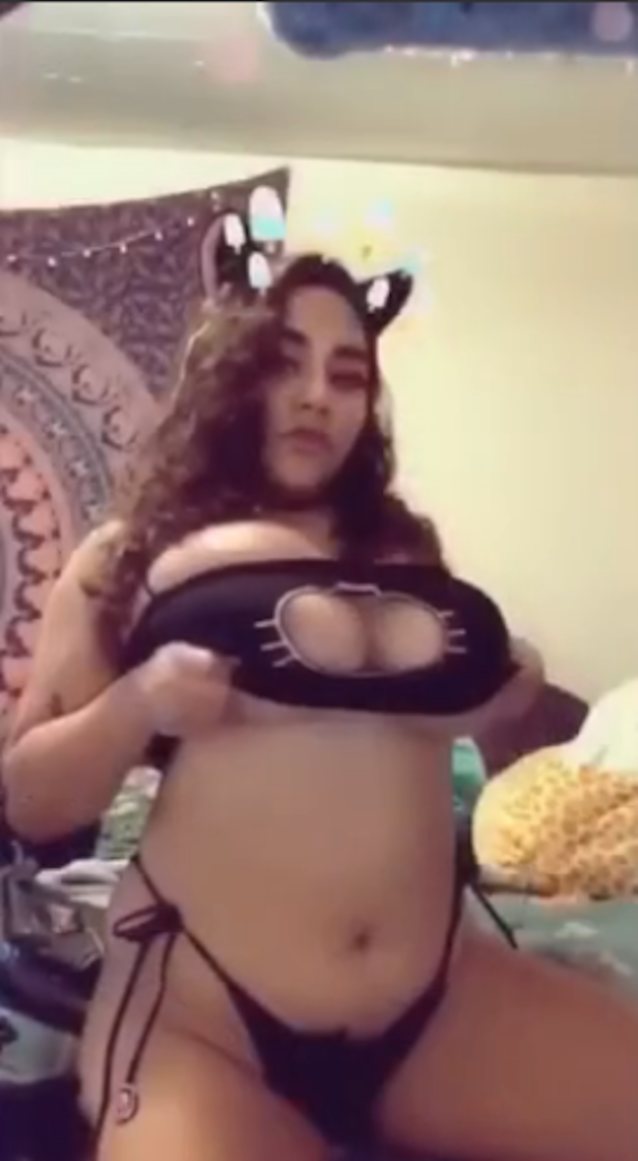 busty, camgirl, webcam, bigboobs, boobdrop