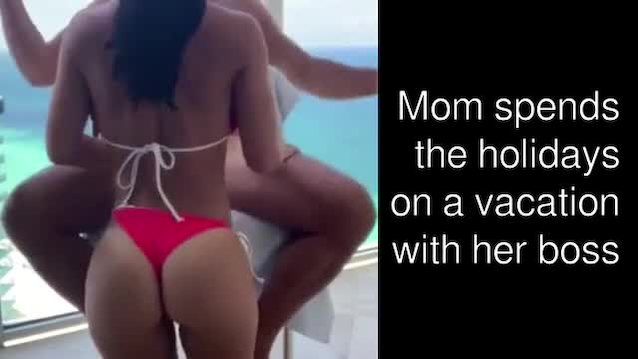 blowjob, bikini, filmed from behind