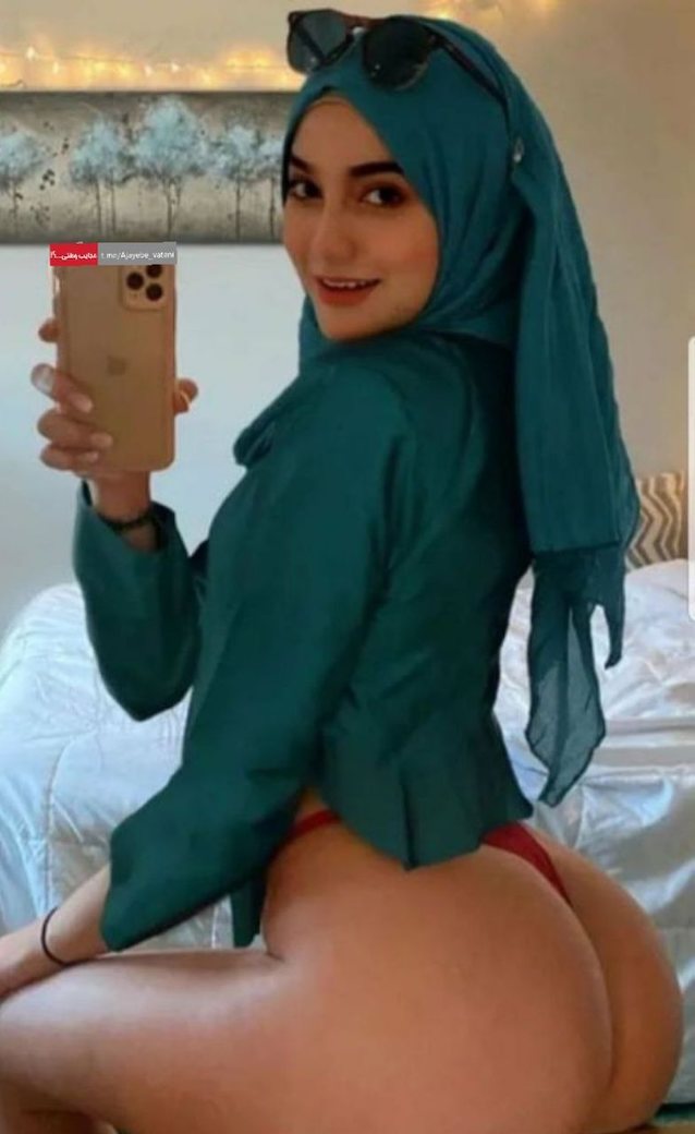 camgirl, hijab, striptease