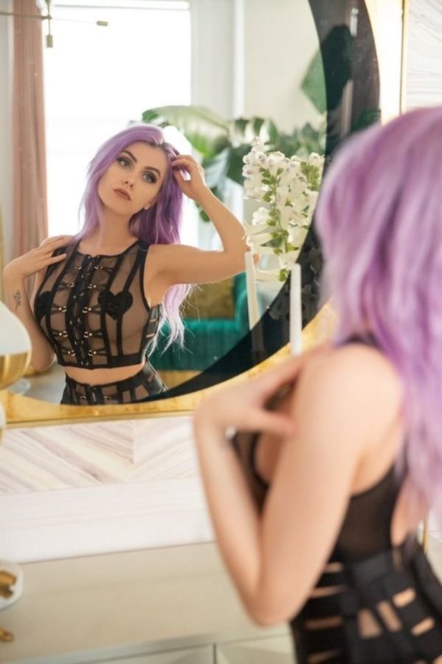 purple hair, babe, lingerie, mirror, big tits