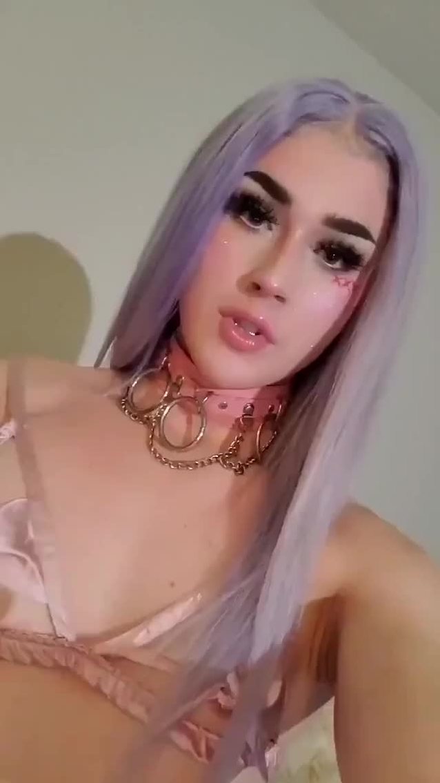 trap trans shemale