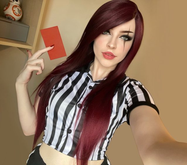 cosplay, leauge of legends, red card katarina