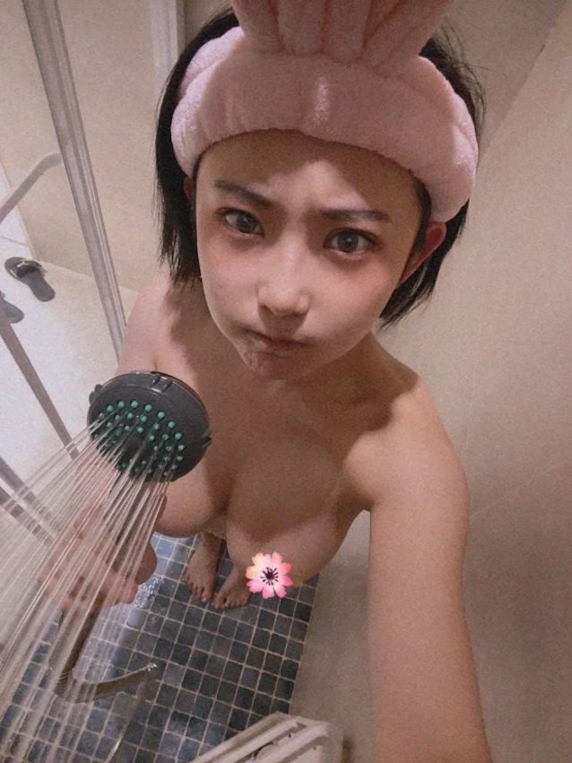 asian, showers, nude