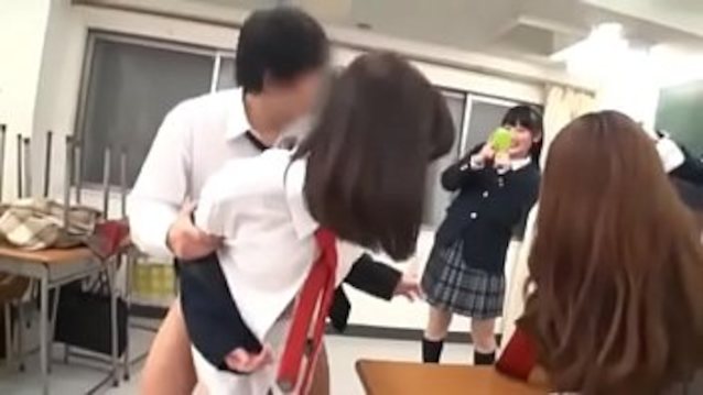 sana moriyasu, aya miyazaki and mina sasaki in answer #1121358