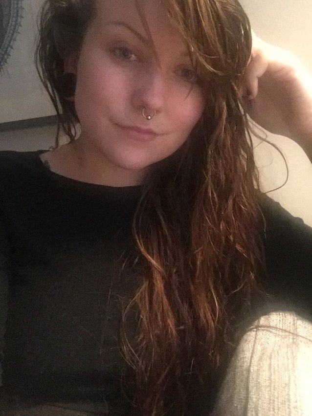 redhead piercing after shower