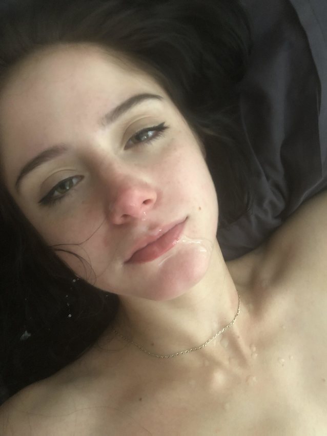 camgirl amateur facial