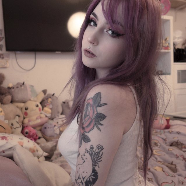 tattoo teen piercing