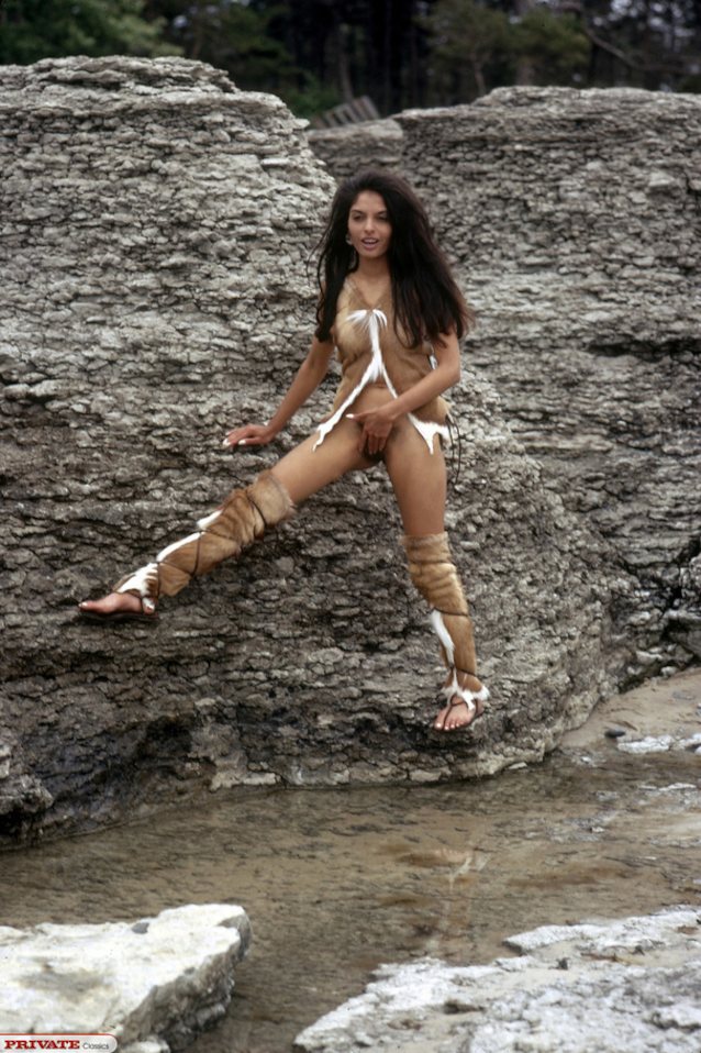 cavewoman, cosplay, classic