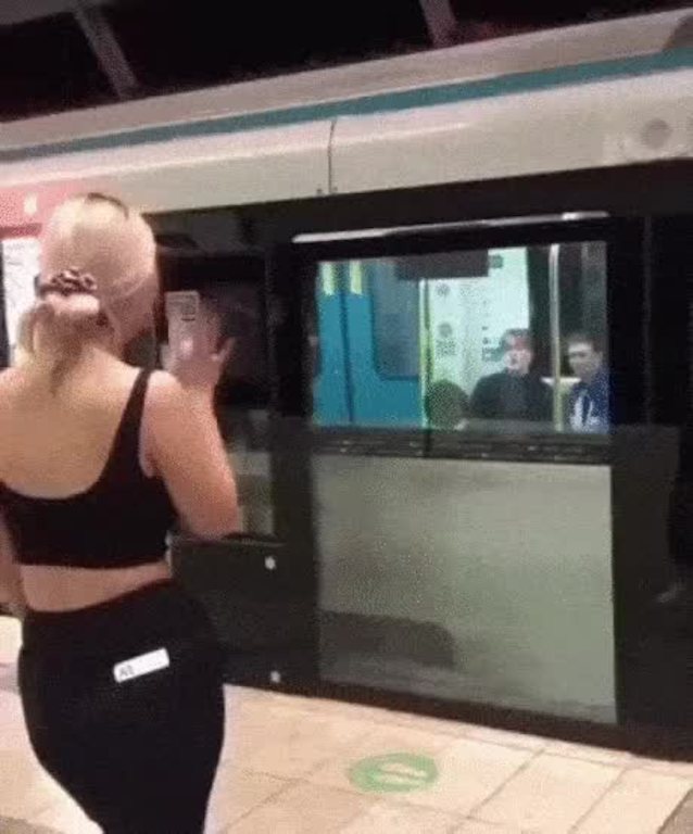 flashing flashing tits flash