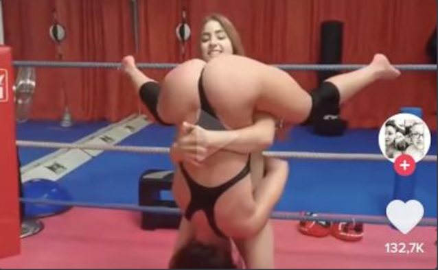 huge, ass, two, lesbian, wrestling