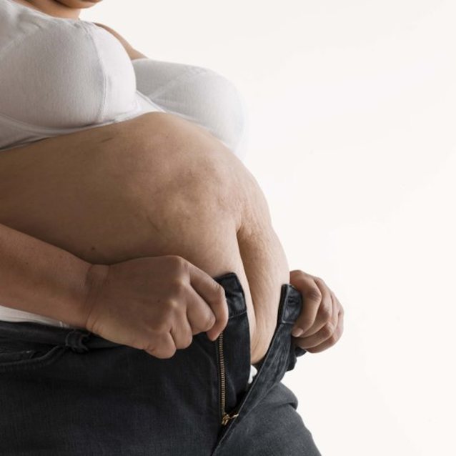 pregnant hardy tanned