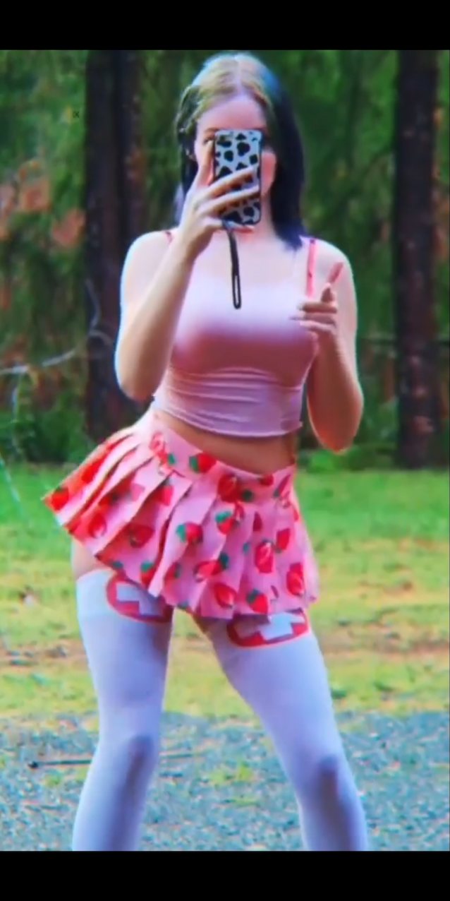 perfect body, mini skirt, strawberry